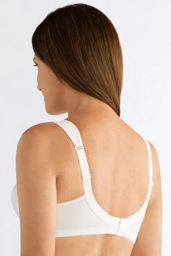 Amoena Prothesen-BH Isadora SB 11 Amoena Prothesen-BH Isadora SB -Mode Dessous Geschäft Amoena Prothesen BH Isadora 0947 weiss 2 1280x1280