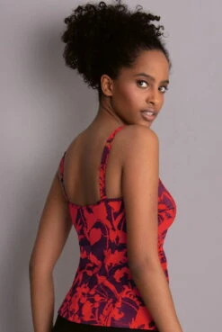 Prothesen-Tankini-Oberteil Rimini -Mode Dessous Geschäft Anita Care Prothesen Tankini Top Rimini 6582 1 568 tango red 03 1280x1280