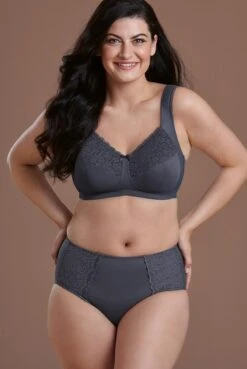 Taillenslip+ Havanna -Mode Dessous Geschäft Anita since 1886 Taillenslip Havanna 1512 463 shadow blue 03 1280x1280