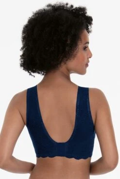 Bralette Essential Lace -Mode Dessous Geschäft Anita Essentials Lace Bralette 5400 380 maritim blue 03 1280x1280
