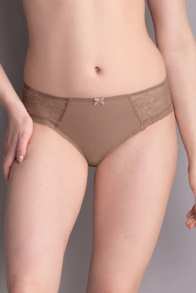Rosa Faia Taillenslip Abby 3 Rosa Faia Taillenslip Abby
