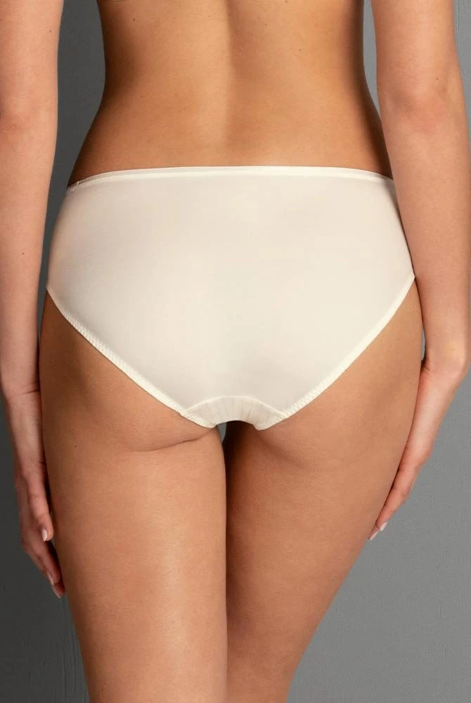 Rosa Faia Taillenslip Antonia 4 Rosa Faia Taillenslip Antonia - Image 2